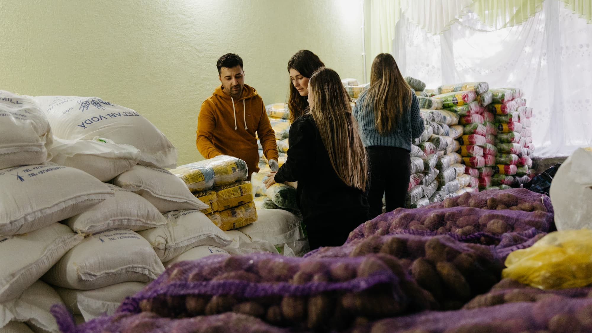 Next Meet slider photo